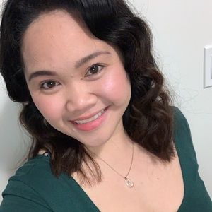 Meet your Posher, Christy